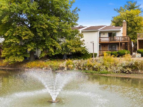 Tiny photo for 903 N Linden Street #17, Normal, IL 61761 (MLS # 12506582)