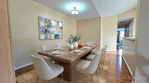 Tiny photo for 1241 Ballantrae Place #E, Mundelein, IL 60060 (MLS # 12555343)