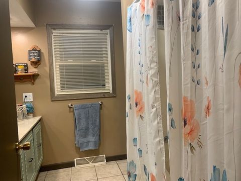 Tiny photo for 118 N Cash Street, Seneca, IL 61360 (MLS # 12434376)
