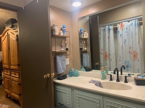 Tiny photo for 118 N Cash Street, Seneca, IL 61360 (MLS # 12434376)