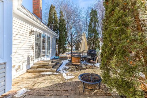Tiny photo for 275 Saddle Back Road, Vernon Hills, IL 60061 (MLS # 12567304)