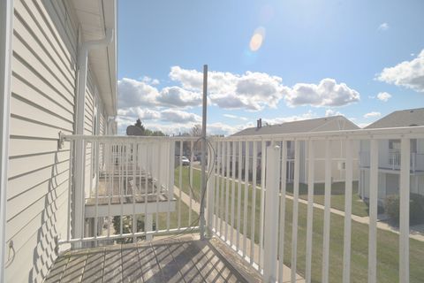 Tiny photo for 446 Meadowgreen Lane, Round Lake Beach, IL 60073 (MLS # 12465410)