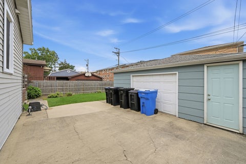 Tiny photo for 6936 N Owen Avenue, Chicago, IL 60631 (MLS # 12725996)