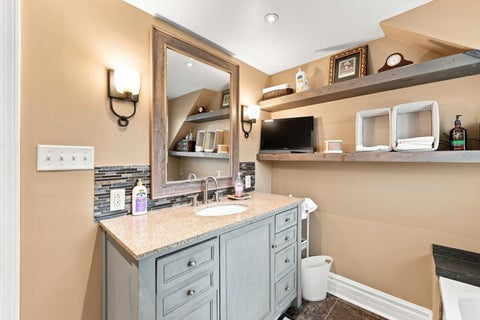 Tiny photo for 6936 N Owen Avenue, Chicago, IL 60631 (MLS # 12725996)
