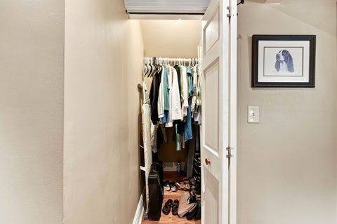 Tiny photo for 6936 N Owen Avenue, Chicago, IL 60631 (MLS # 12725996)