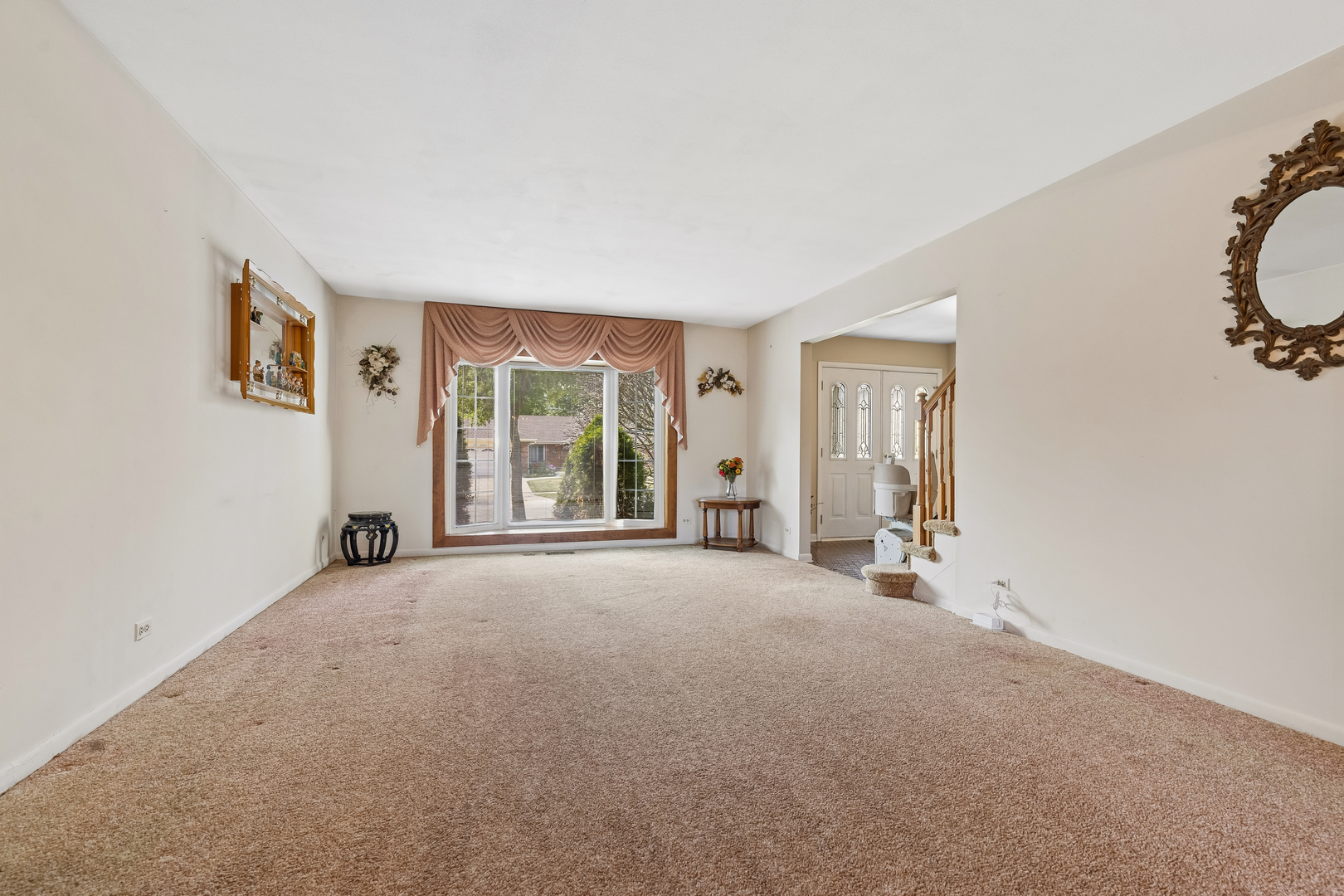 1016 W Brittany Drive