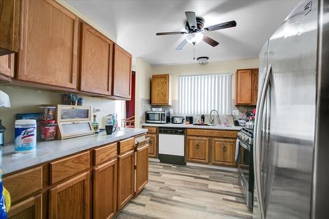 Tiny photo for 15B Fernwood Drive, Bolingbrook, IL 60440 (MLS # 12494180)