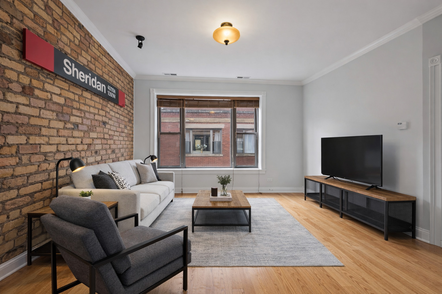 4140 N Kenmore Avenue 3