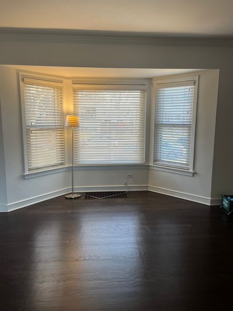 Tiny photo for 3122 Sunnyside Avenue, Brookfield, IL 60513 (MLS # 12530044)