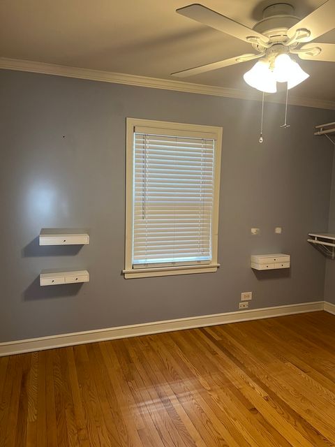 Tiny photo for 3122 Sunnyside Avenue, Brookfield, IL 60513 (MLS # 12530044)