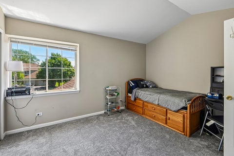 Tiny photo for 421 Lakeview Circle, Bolingbrook, IL 60440 (MLS # 12682554)