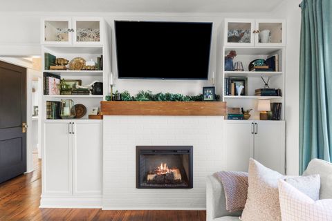 Tiny photo for 313 E Des Moines Street, Westmont, IL 60559 (MLS # 12522680)