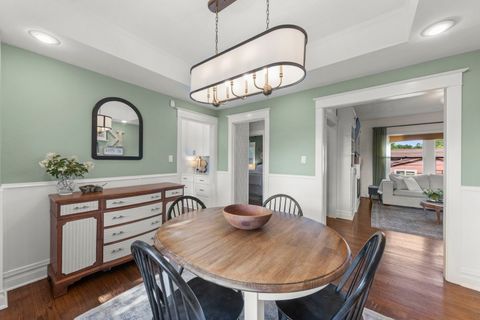 Tiny photo for 313 E Des Moines Street, Westmont, IL 60559 (MLS # 12522680)