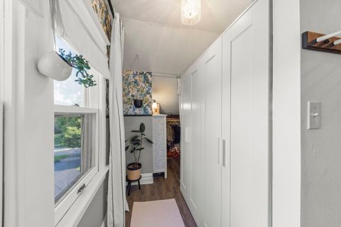 Tiny photo for 313 E Des Moines Street, Westmont, IL 60559 (MLS # 12522680)