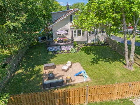 Tiny photo for 313 E Des Moines Street, Westmont, IL 60559 (MLS # 12522680)