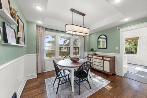 Tiny photo for 313 E Des Moines Street, Westmont, IL 60559 (MLS # 12522680)