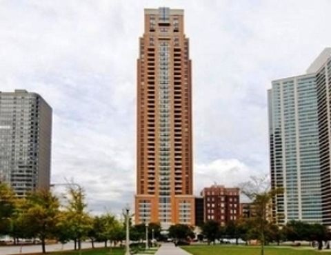 1160 S MICHIGAN Avenue 1304 Chicago IL 60605