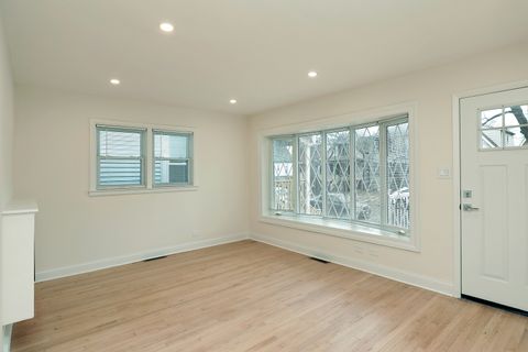 Tiny photo for 4533 N Keystone Avenue, Chicago, IL 60630 (MLS # 12566499)