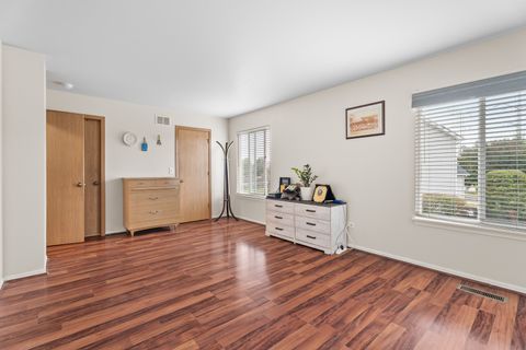 Tiny photo for 412 Clifton Lane, Bolingbrook, IL 60440 (MLS # 12497836)