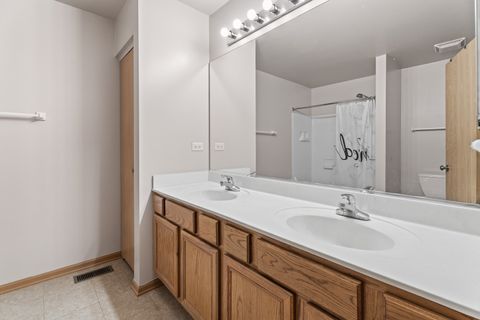 Tiny photo for 412 Clifton Lane, Bolingbrook, IL 60440 (MLS # 12497836)