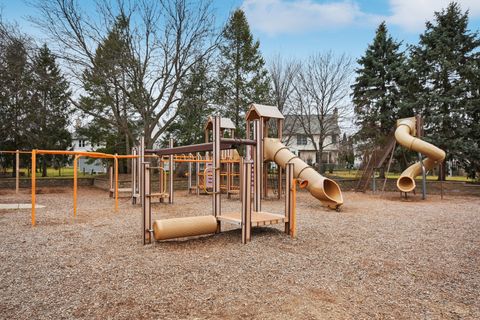 Tiny photo for 329 Antelope Trail, Carol Stream, IL 60188 (MLS # 12584330)