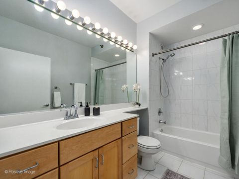 Tiny photo for 421 W Huron Street #808, Chicago, IL 60654 (MLS # 12496029)