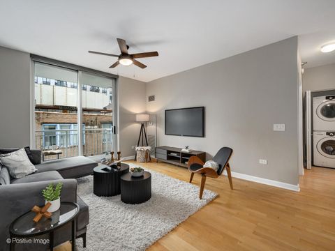 Tiny photo for 421 W Huron Street #808, Chicago, IL 60654 (MLS # 12496029)