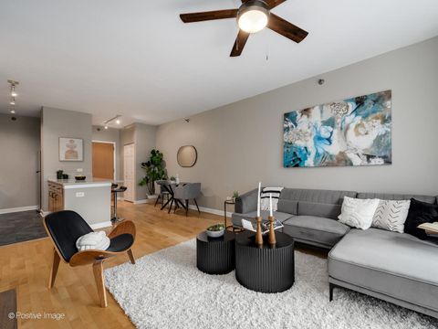 Tiny photo for 421 W Huron Street #808, Chicago, IL 60654 (MLS # 12496029)