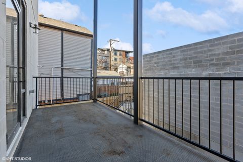 Tiny photo for 718-720 W 17th Street #1W, Chicago, IL 60616 (MLS # 12520921)