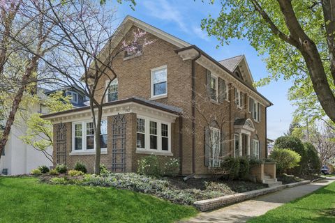 Photo of 752 Lathrop Avenue, River Forest, IL 60305 (MLS # 12647587)