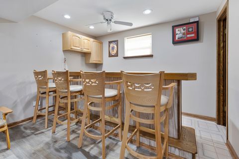 Tiny photo for 9208 NASHVILLE Avenue, Oak Lawn, IL 60453 (MLS # 12502242)