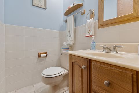 Tiny photo for 9208 NASHVILLE Avenue, Oak Lawn, IL 60453 (MLS # 12502242)