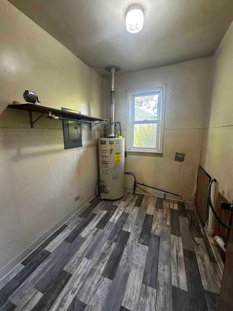 Tiny photo for 213 Peoria Street N, Gilman, IL 60938 (MLS # 12475721)