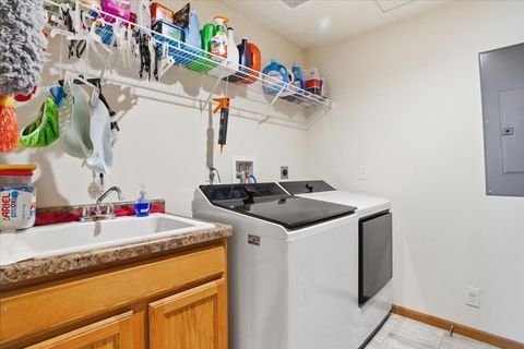 Tiny photo for 1624 Arrington Drive, North Chicago, IL 60064 (MLS # 12609884)