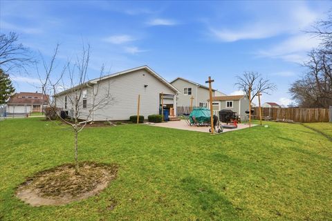 Tiny photo for 1624 Arrington Drive, North Chicago, IL 60064 (MLS # 12609884)