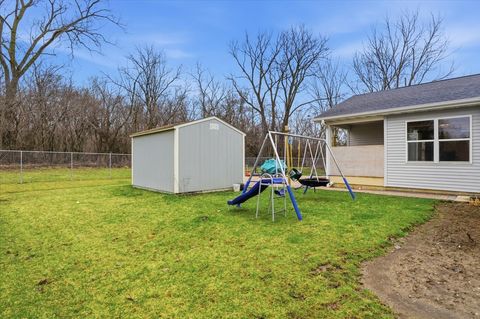 Tiny photo for 1624 Arrington Drive, North Chicago, IL 60064 (MLS # 12609884)