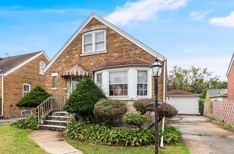 Photo of 182 Martin Lane, Chicago Heights, IL 60411 (MLS # 12768170)