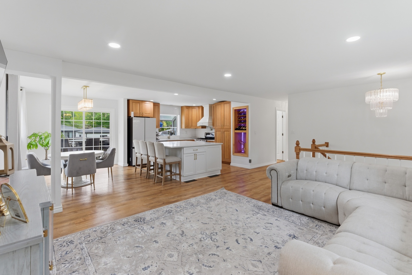25 N Prindle Avenue