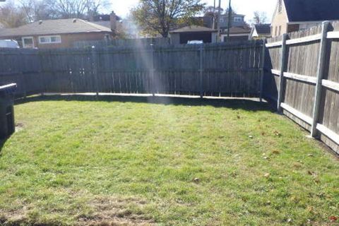 Tiny photo for 10226 S California Avenue, Evergreen Park, IL 60805 (MLS # 12558136)