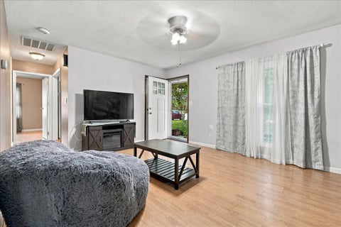 Tiny photo for 1007 S Livingston Street, Bloomington, IL 61701 (MLS # 12750989)