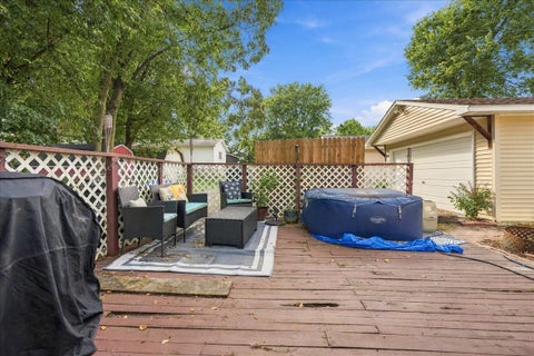 Tiny photo for 1007 S Livingston Street, Bloomington, IL 61701 (MLS # 12750989)