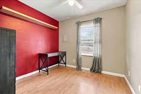 Tiny photo for 1007 S Livingston Street, Bloomington, IL 61701 (MLS # 12750989)