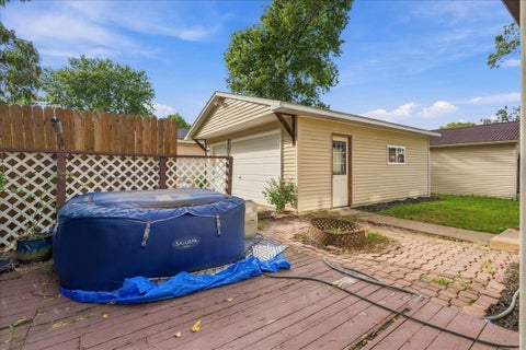 Tiny photo for 1007 S Livingston Street, Bloomington, IL 61701 (MLS # 12750989)