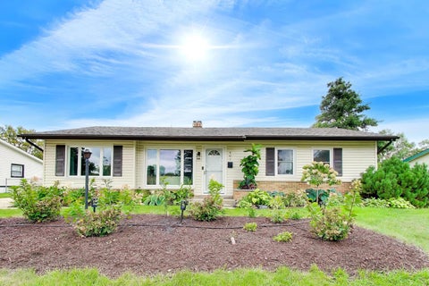 Photo of 401 E Elk Grove Boulevard, Elk Grove Village, IL 60007 (MLS # 12768208)