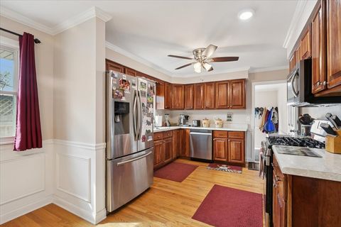 Tiny photo for 644 Pierce Court, Grayslake, IL 60030 (MLS # 12618598)