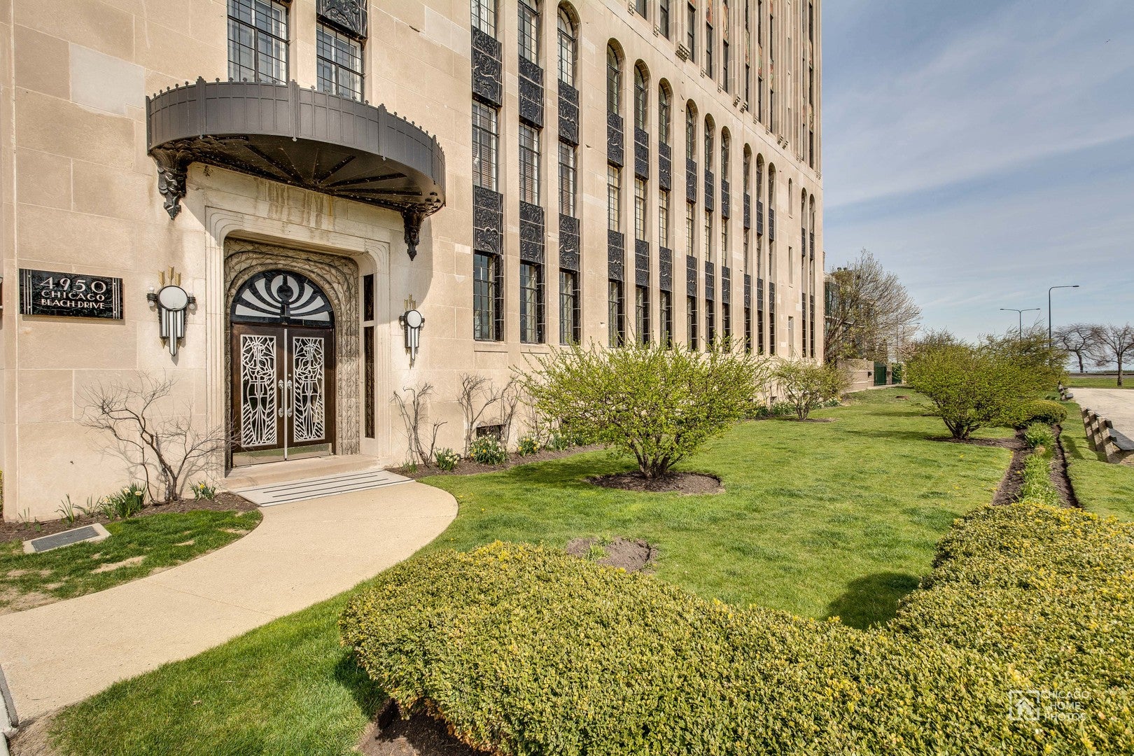 4950 S Chicago Beach Drive 4A