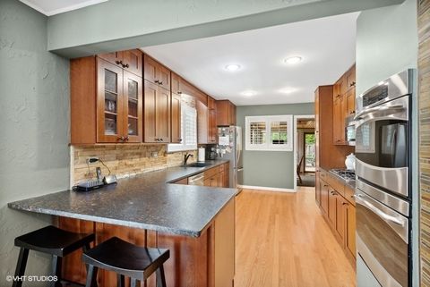 Tiny photo for Riverside, IL 60546 (MLS # 12622068)