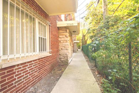 Tiny photo for 2065 W FARWELL Avenue #3N, Chicago, IL 60659 (MLS # 12466483)