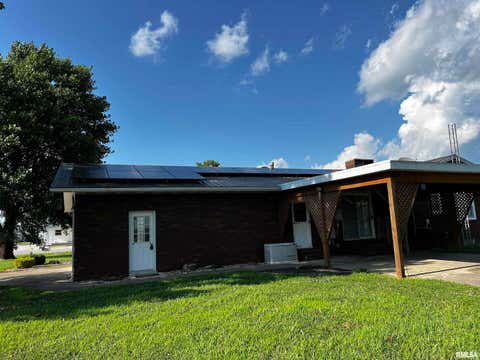Tiny photo for 210 W 5TH Street, St Peter, IL 62880 (MLS # EB459047)