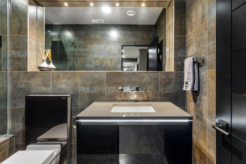 Tiny photo for 6505 N Knox Avenue, Lincolnwood, IL 60645 (MLS # 12544415)